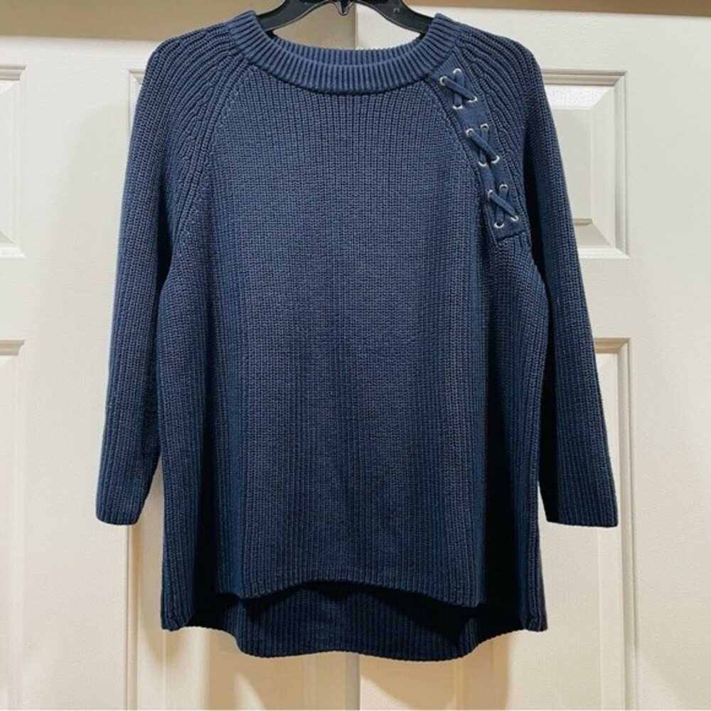 Lands' End Navy Sweater Size M/P Petite